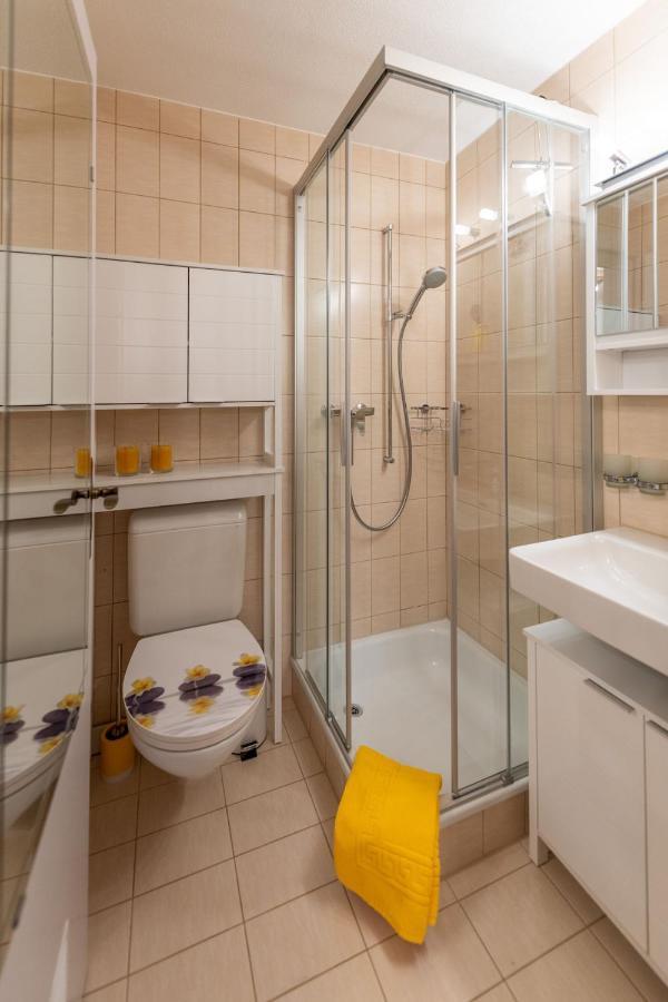 Ambassador Yellow Home Grächen Εξωτερικό φωτογραφία