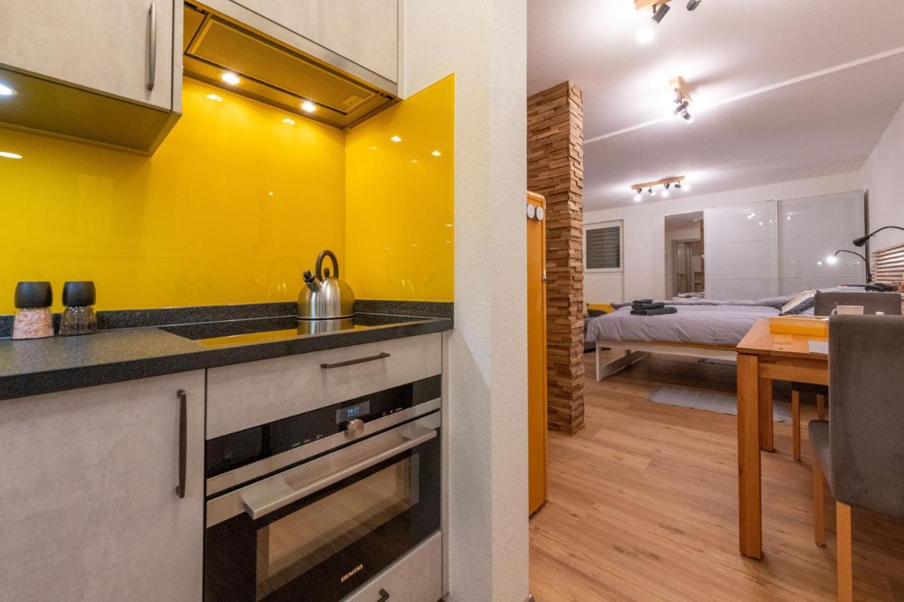 Ambassador Yellow Home Grächen Εξωτερικό φωτογραφία